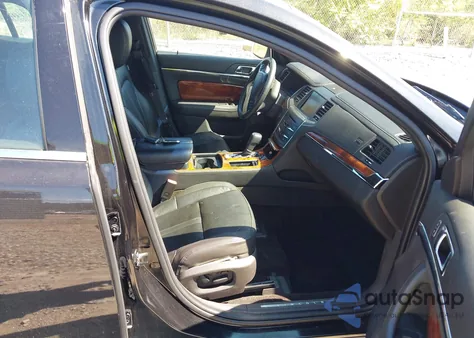 2014 Lincoln Mks from USA, damaged, VIN 1LNHL9EK3EG612311